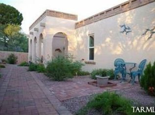 220 W Calle Lecho, Green Valley, AZ 85622