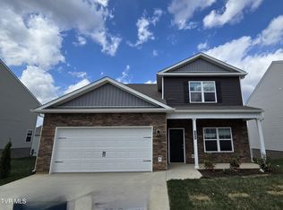 1308 Carrberry Ct, Kingsport, TN 37663