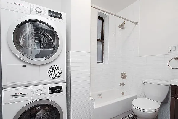 Rented by OGI Management | media 33