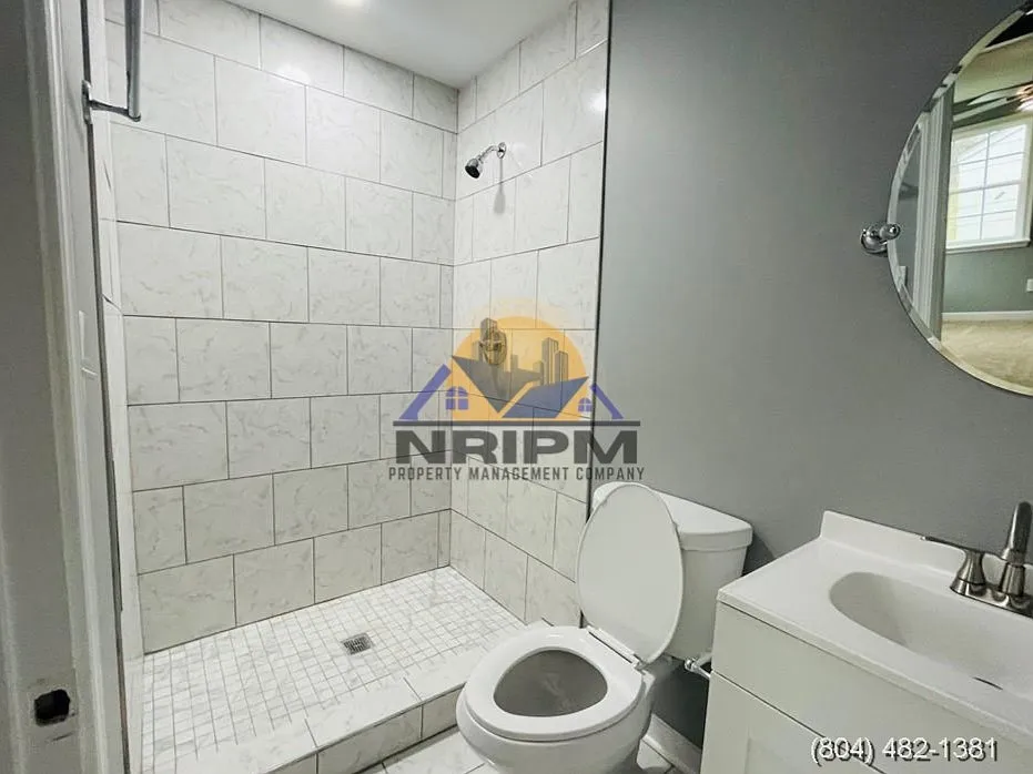 2117 Wood St. — Photo 3
