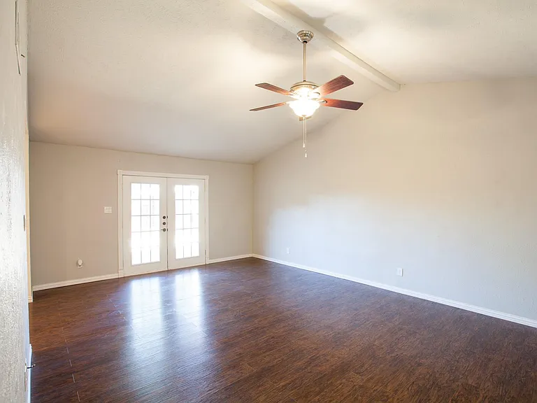 5713 Baker Dr — Photo 5