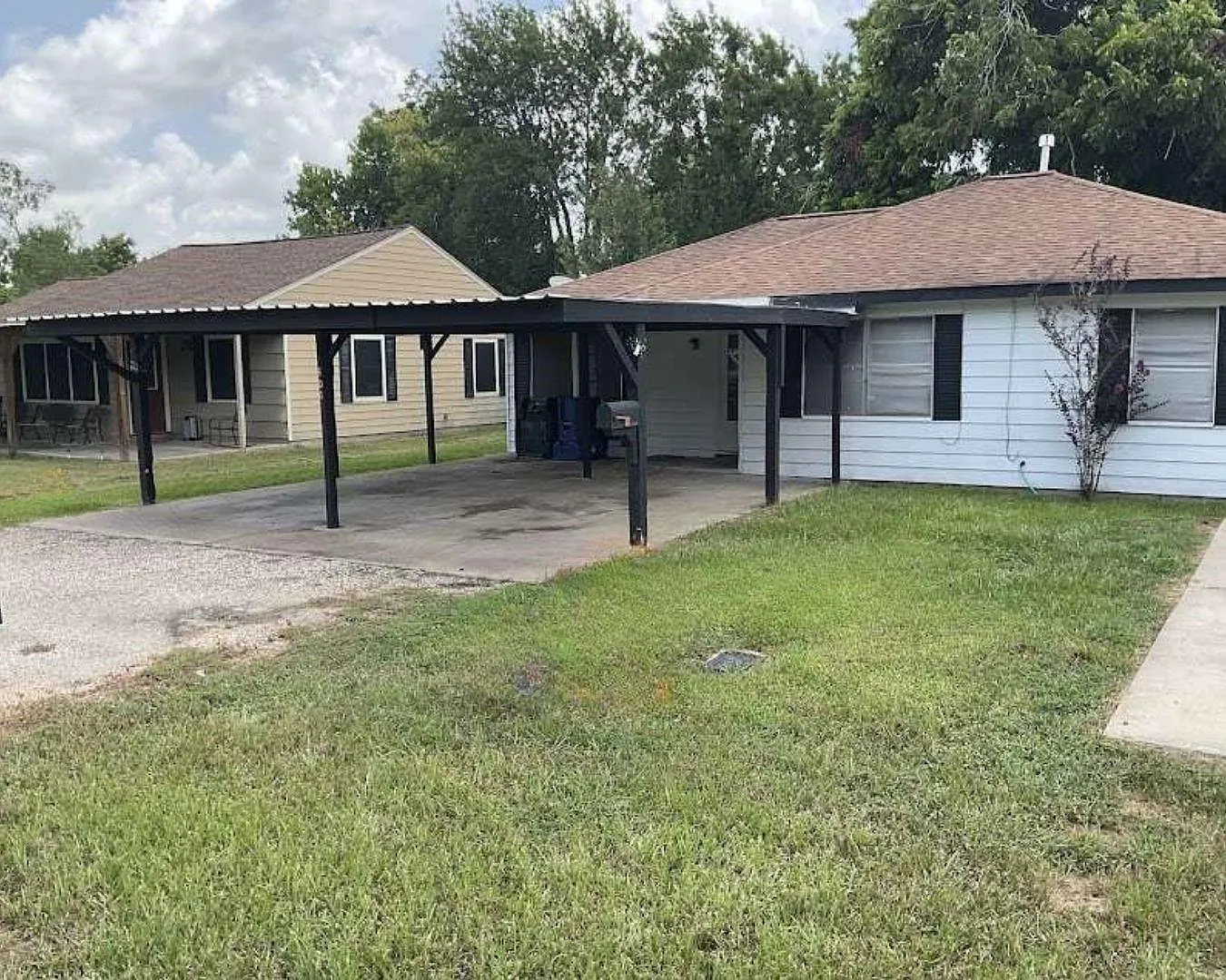 3 bed, 1.0 bath, 1260 sqft, $1,595 — Photo 1