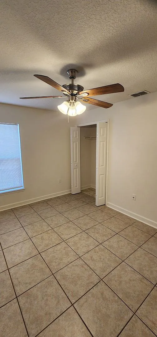 Single Family Home — Photo 4