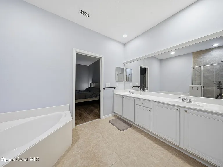2039 Tullagee Ave — Photo 21