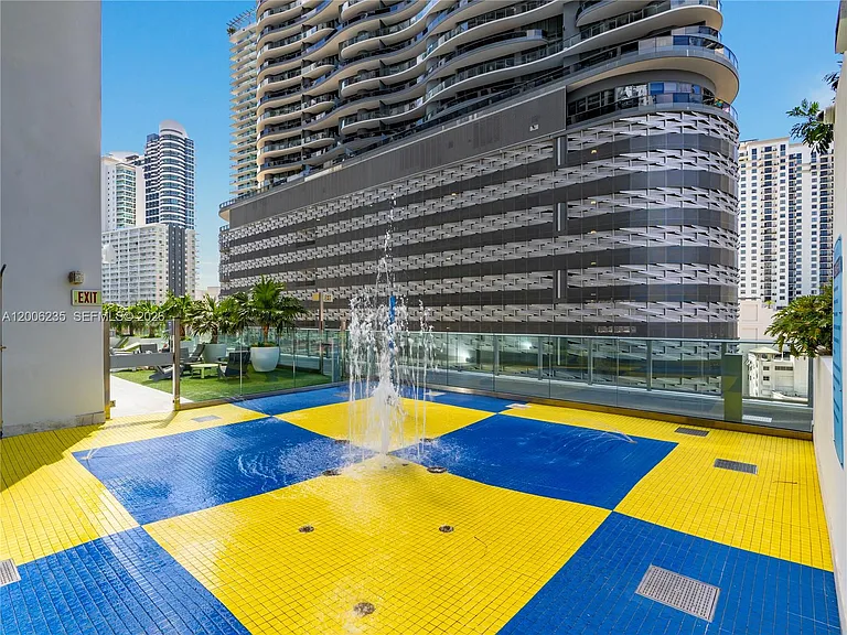 1010 Brickell Ave #2801 — Photo 25