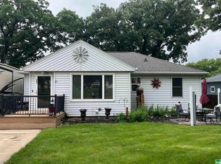 640 Fulton St, Remsen, IA 51050