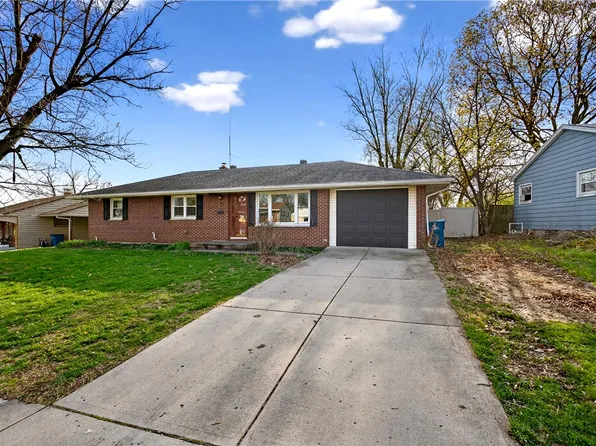 78 N Tippecanoe Dr, Tipp City, OH 45371