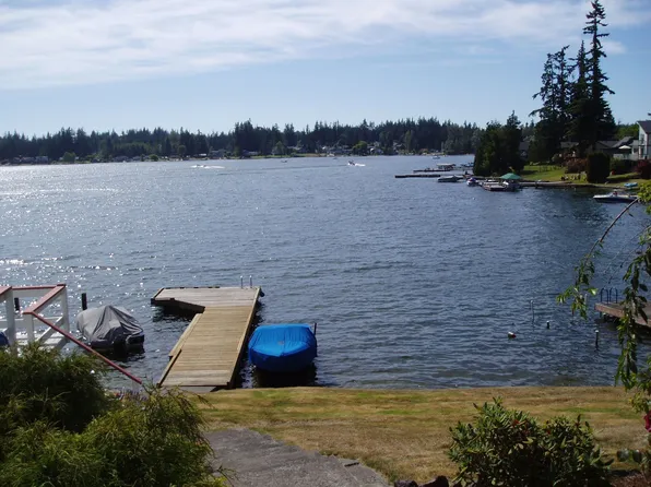 17004 E Lake Goodwin Rd, Stanwood, WA 98292