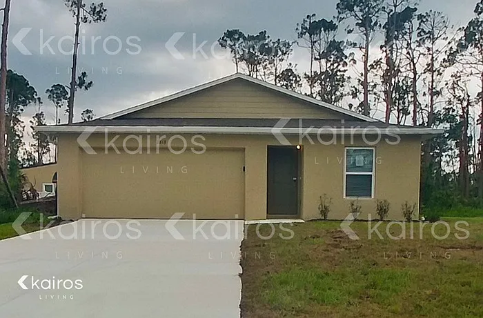 1813 Lawn Ave — Photo 1