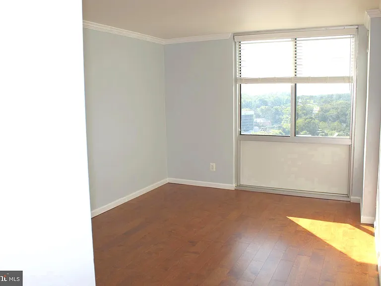 5101 River Rd #1815 — Photo 13