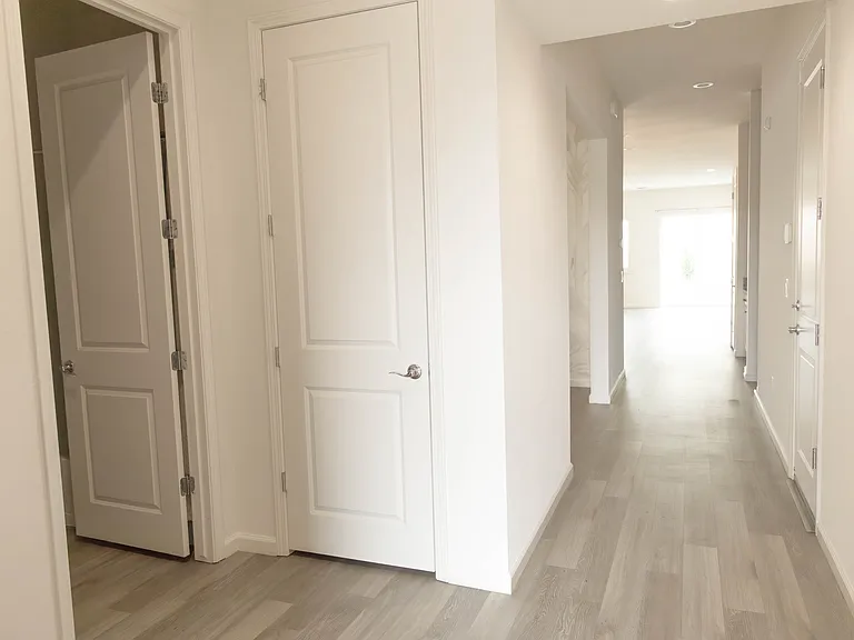 7756 Lampasas Dr — Photo 3