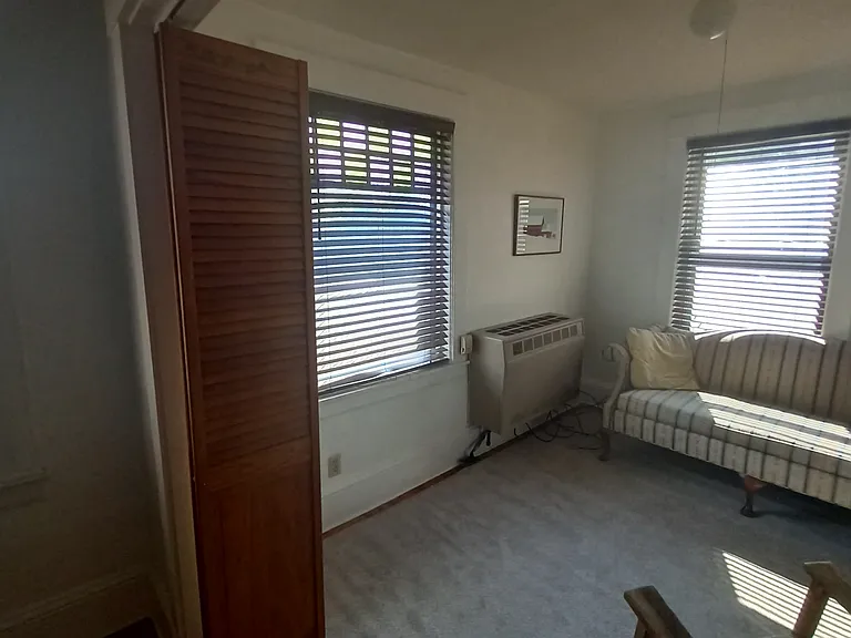 591 Railroad St #2 — Photo 17