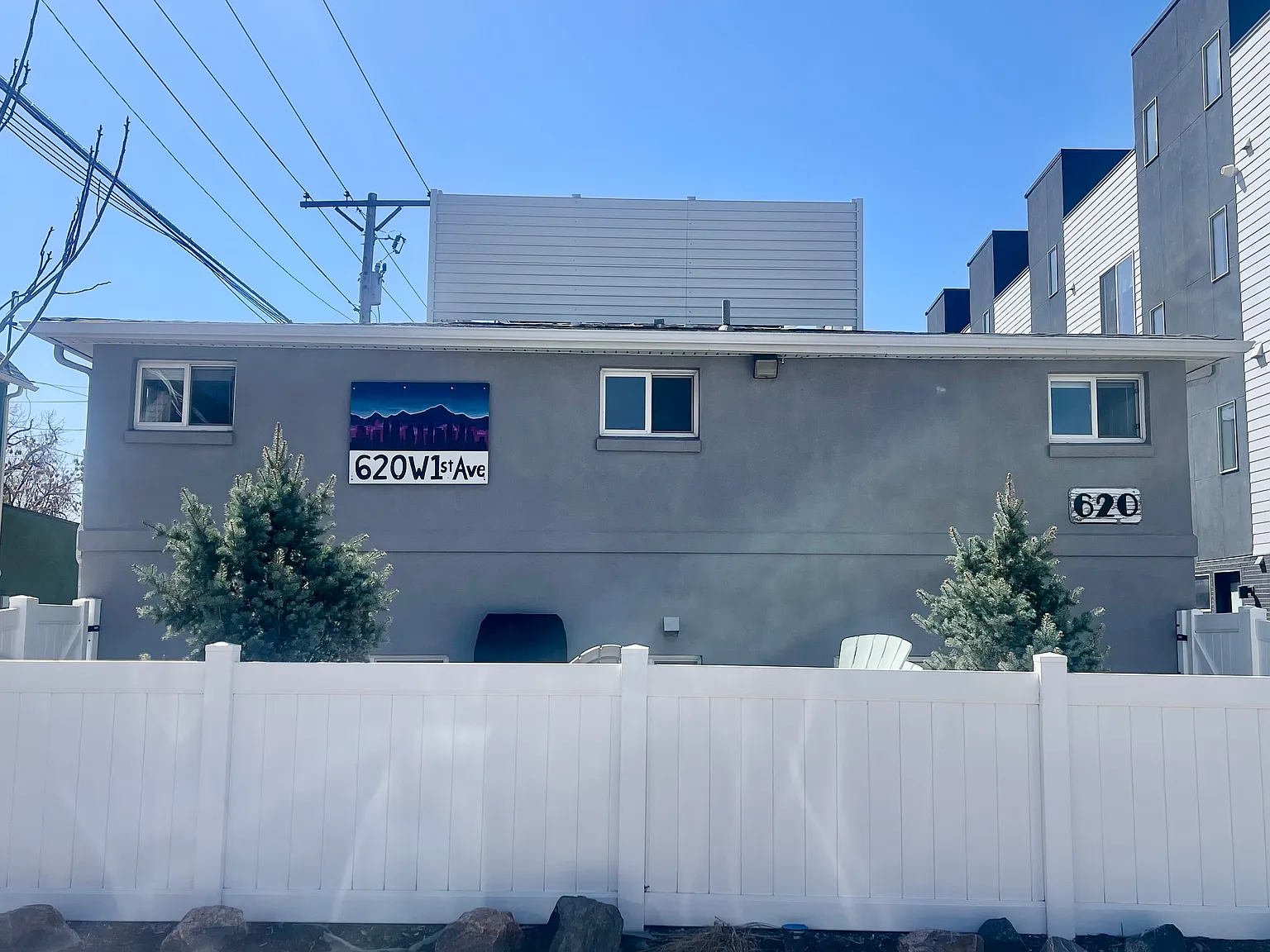 2 bed, 650 sqft, $1,750 — Photo 2