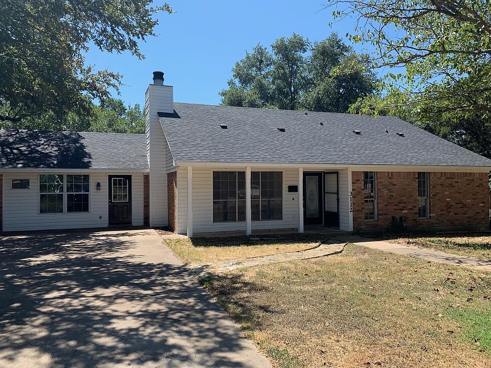1st image of 3112 Pioneer Cir