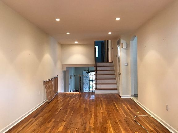 2nd image of 22157 59th Ave #1