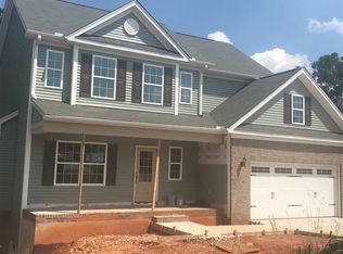 229 Slate Dr, Boiling Springs, SC 29316