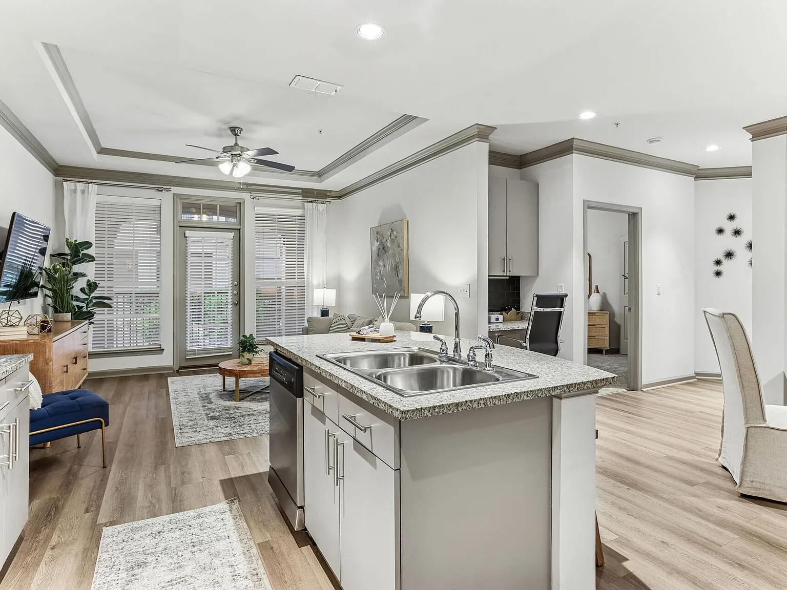 Avana Uptown — Photo 3