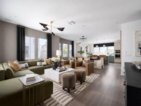 100 Kimberwick Ct, Burbank, CA 91506