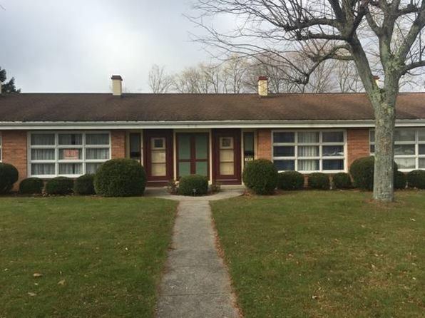 109 Lauretta Ln #109