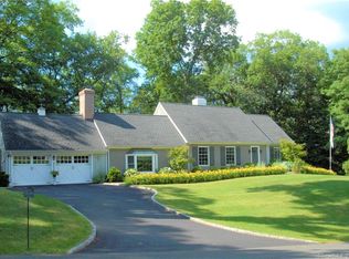 95 Bowman Dr, Greenwich, CT 06831