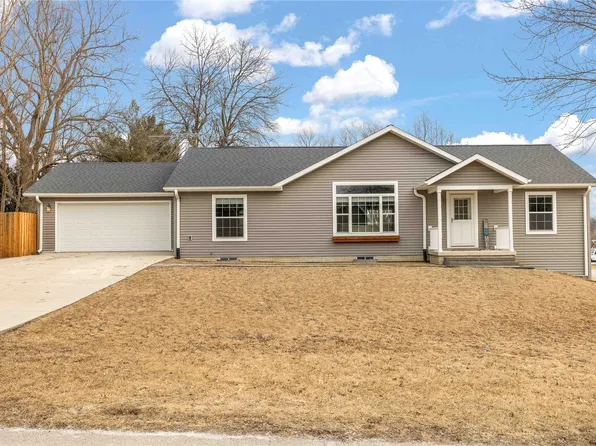215 Center St, Martensdale, IA 50160