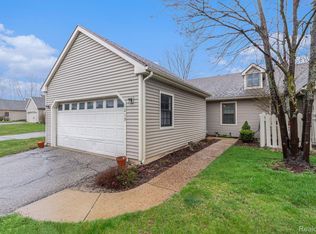 1219 Zimmer Pl, Williamston, MI 48895