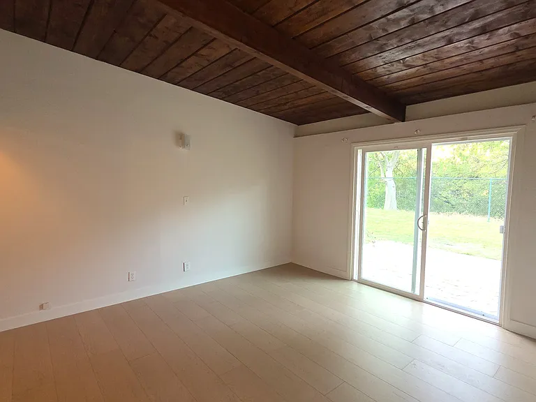3770 Hillway Dr — Photo 12