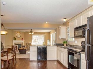 9833 N Lewis Ave, Kansas City, MO 64157