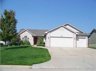 803 N Bristol St, Wichita, KS 67206