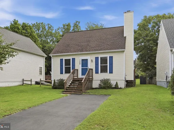 1248 Magnolia Ct, Hagerstown, MD 21742