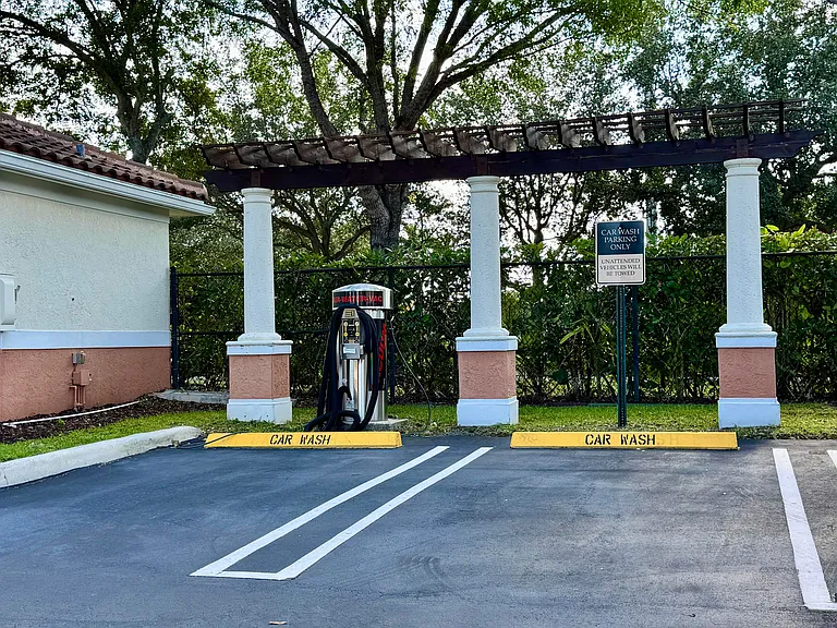 9857 Baywinds Dr #9210 — Photo 40