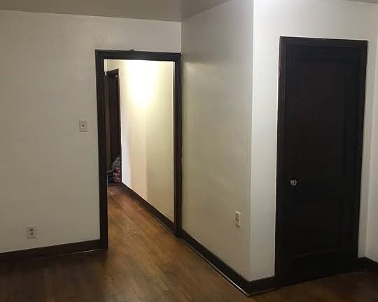4th image of 541 Midland Ave