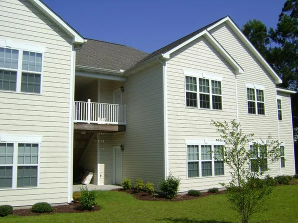 3821 Galantis Dr APT E, Morehead City, NC 28557