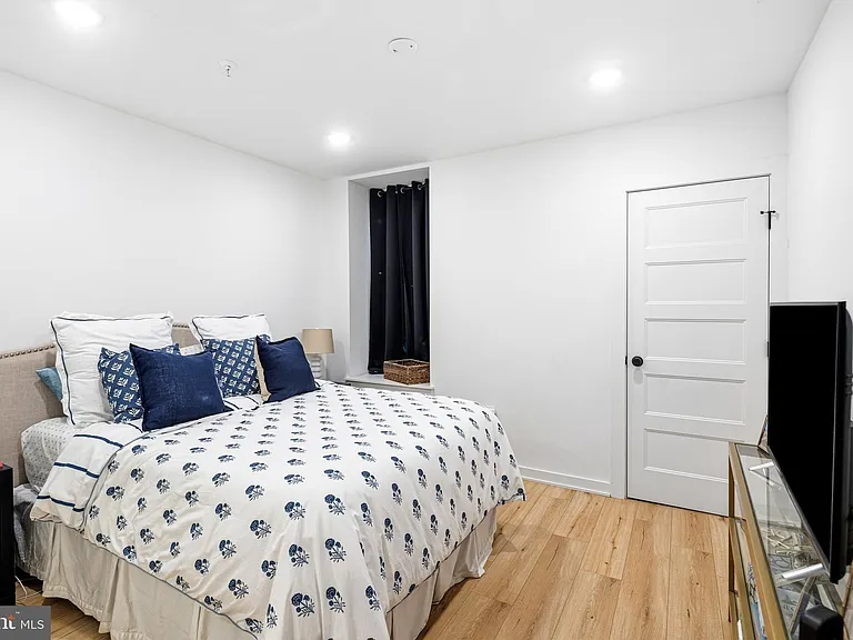 1206 N Orianna St #1 — Photo 9
