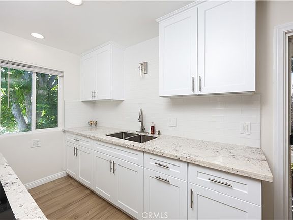 2nd image of 1405 E 1st St APT 10