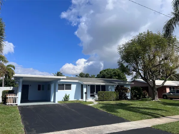 805 SE 16th Court, Deerfield Beach, FL 33441