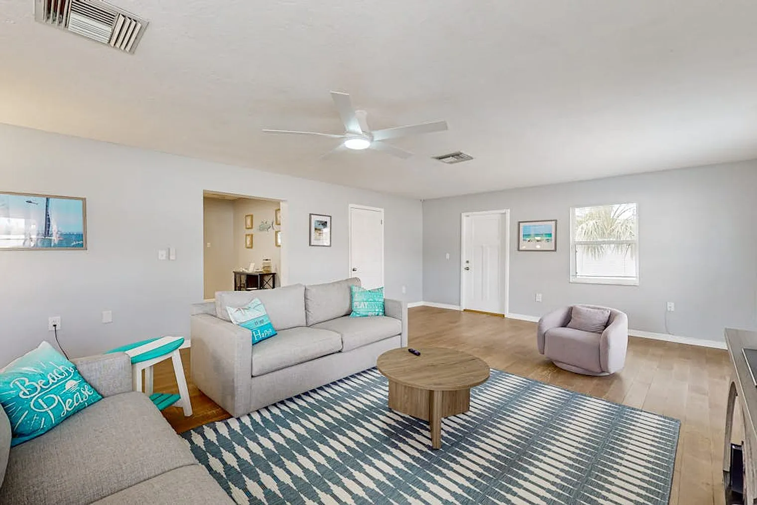 4 bed, 2.0 bath, 1700 sqft, $3,834 — Photo 2