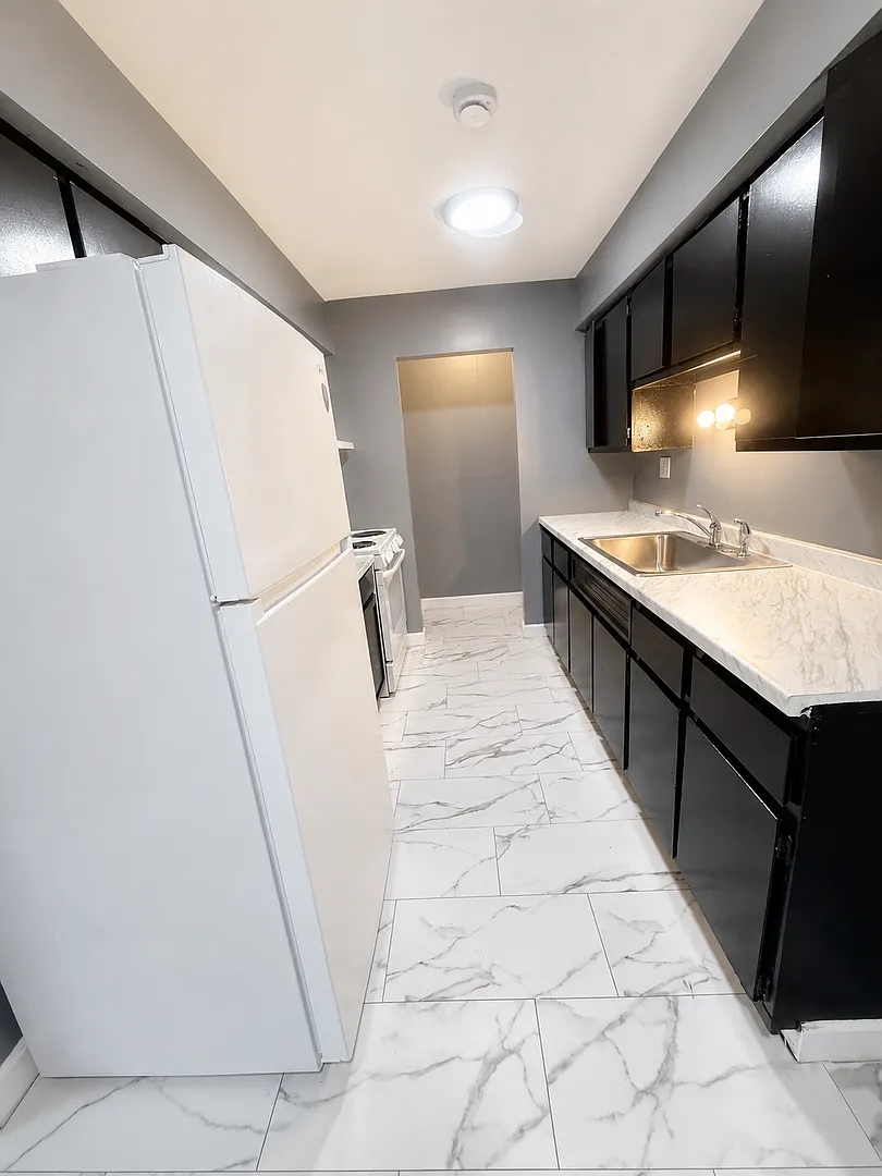 Oak Apartments in Kenosha — Photo 3