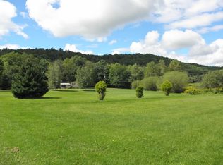 179 North St, Middletown Springs, VT 05757