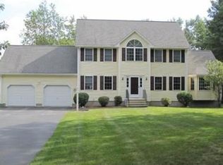 10 Clarke Ave, Chelmsford, MA 01824
