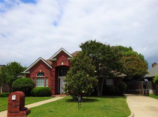 4105 Blue Feather Ct, Arlington, TX 76016
