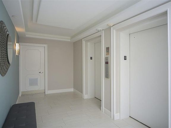 5th image of 1212 Benjamin Franklin Dr APT 1202