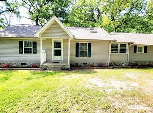 11825 Trinity Rd, Trinity, NC 27370