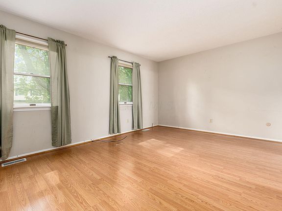 5th image of 6530 Centennial Dr