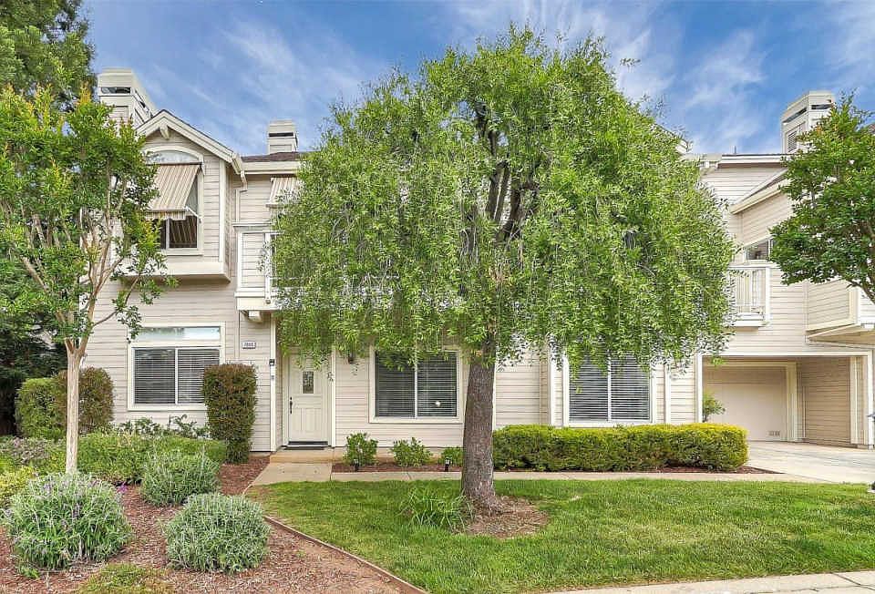1st image of 7806 Prestwick Cir
