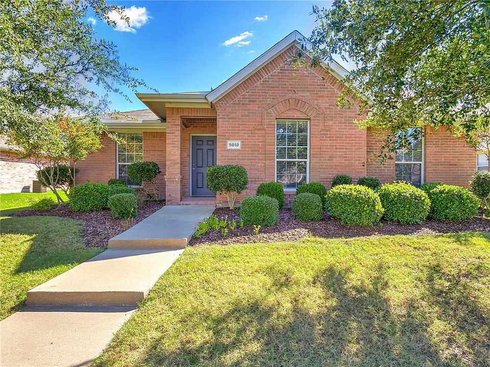 1st image of 9818 Golden Fountain Dr