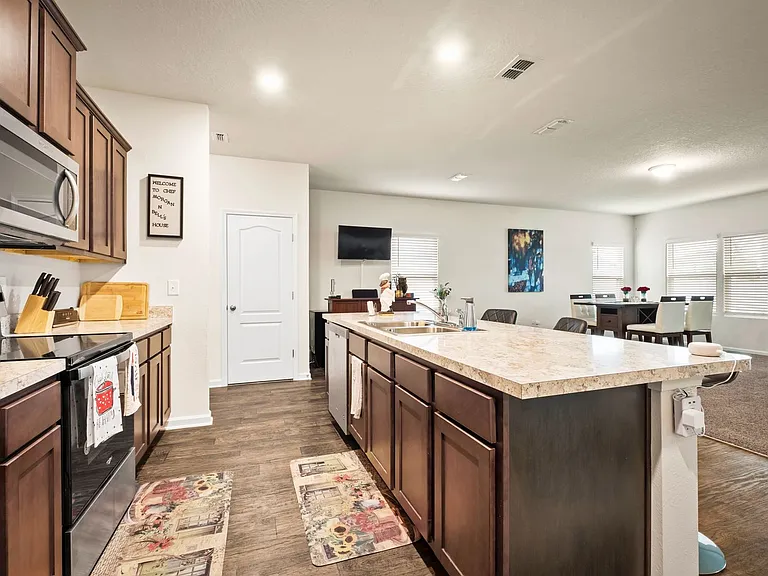 8036 Cape Fox Dr — Photo 34