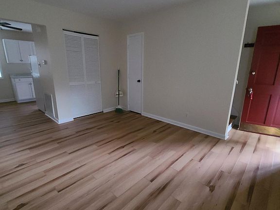 4th image of 3414 Taylorsville Rd #3414
