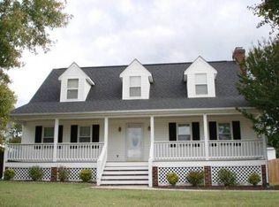 7092 Claybird Ln, Mechanicsville, VA 23111