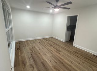 825 Kenwood Dr, Burlington, NC 27215